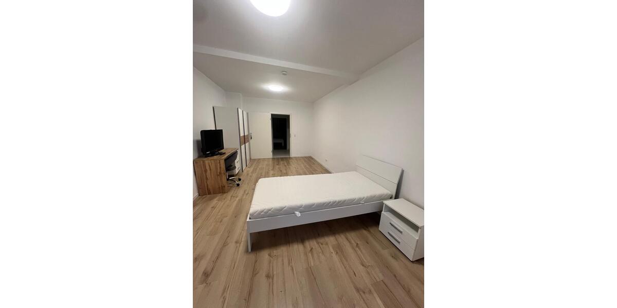Erdgeschoßwohnung Karlsruhe Südstadt - 1 Zimmer, 21 m&sup2;, 750&euro; | Angebot:24842590