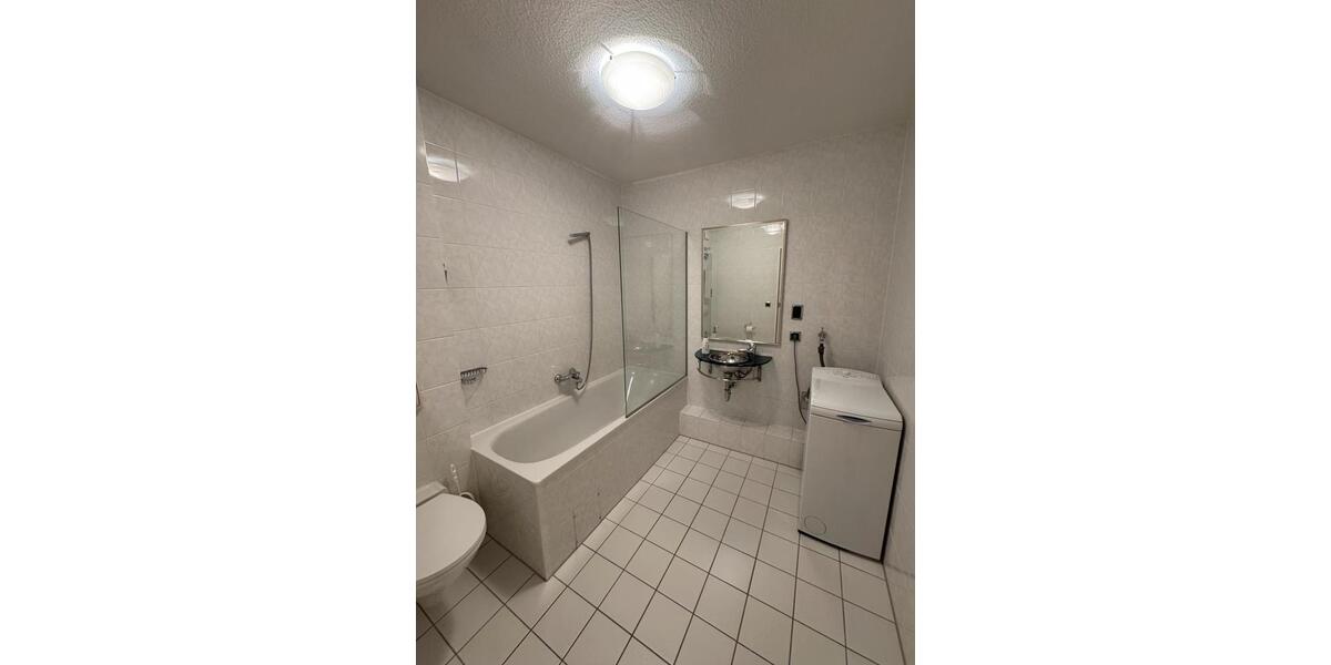 Etagenwohnung Bremen - 2 Zimmer, 78 m&sup2;, 1.200&euro; | Angebot:25646145