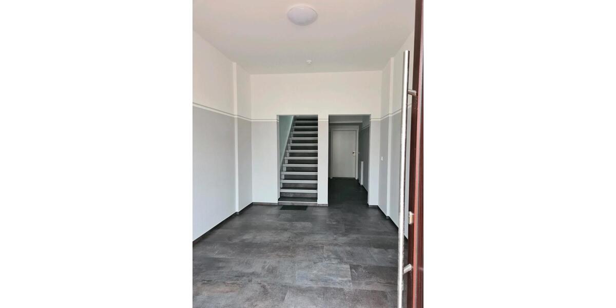 Etagenwohnung Dargun - 3 Zimmer, 86 m&sup2;, 580&euro; | Angebot:24325790