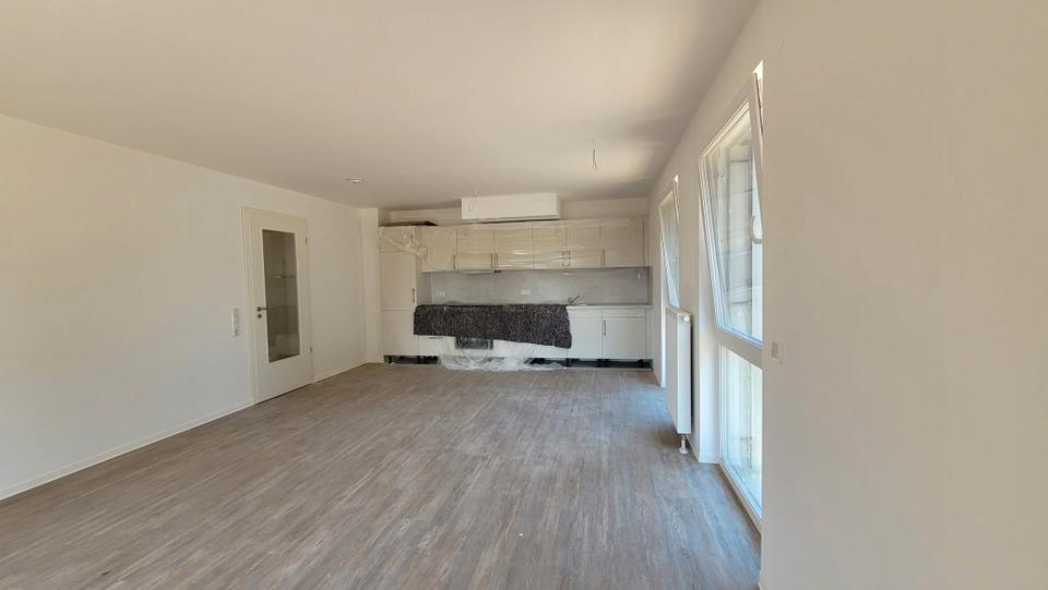 Etagenwohnung Brunsbüttel - 3 Zimmer, 87 m&sup2;, 1.080&euro; | Angebot:26535071
