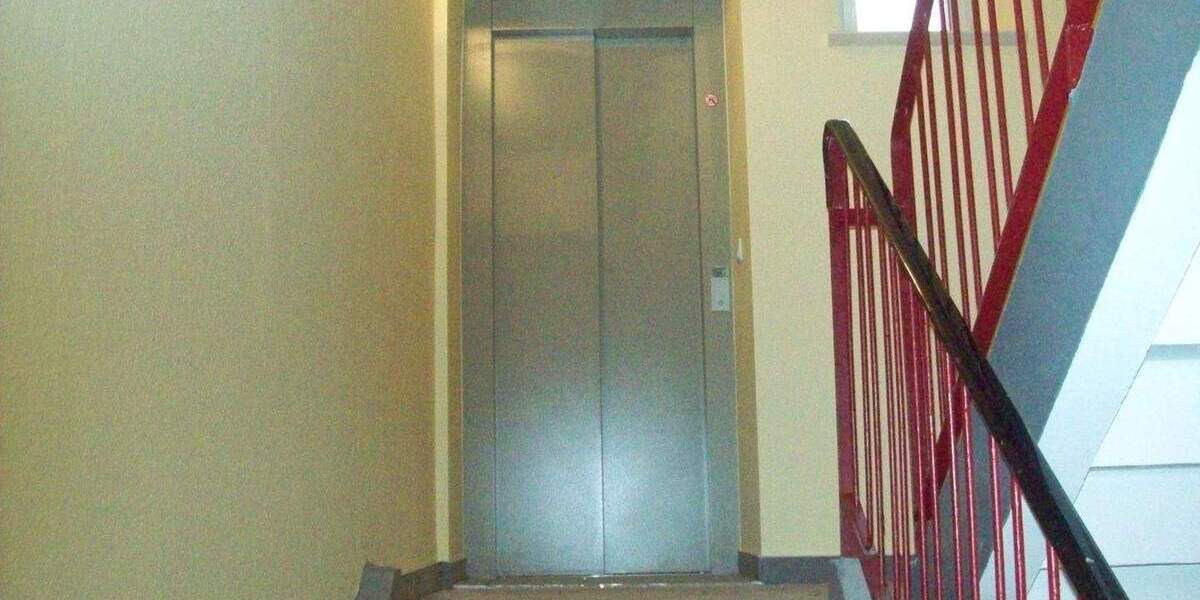 Etagenwohnung Landsberg Hohenthurm - 2 Zimmer, 46 m&sup2;, 322&euro; | Angebot:26486322