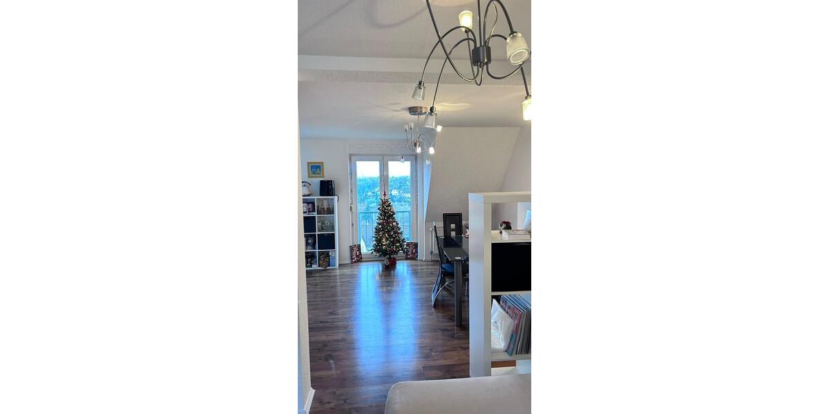 Dachgeschoßwohnung Waldbröl - 4 Zimmer, 80 m&sup2;, 600&euro; | Angebot:25921643