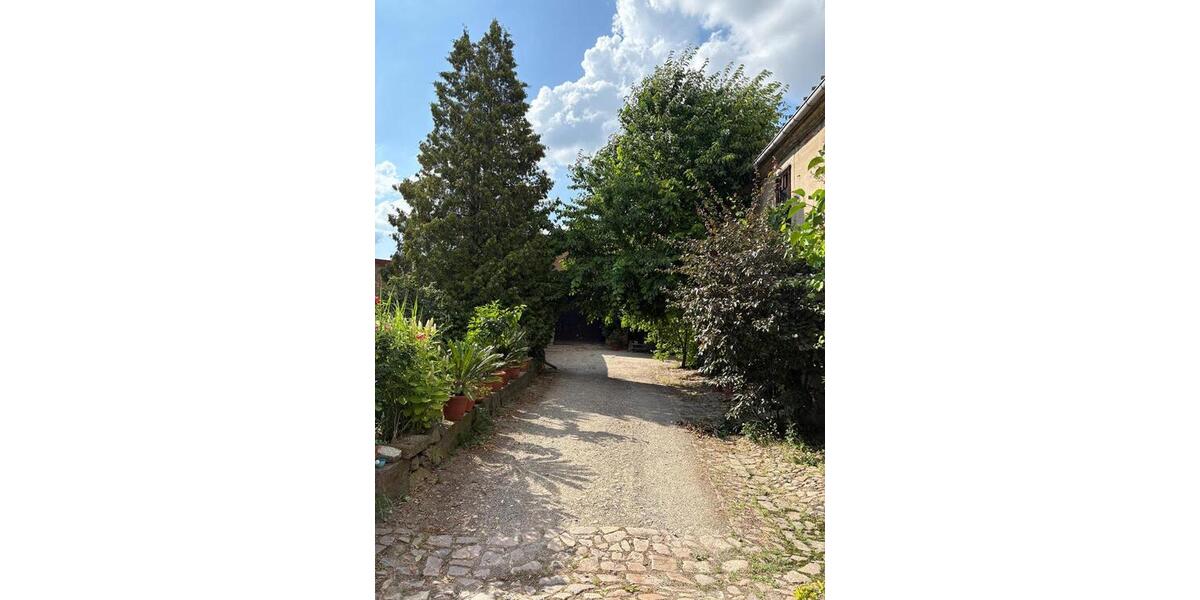 Etagenwohnung Lommatzsch - 4 Zimmer, 90 m&sup2;, 570&euro; | Angebot:26071958