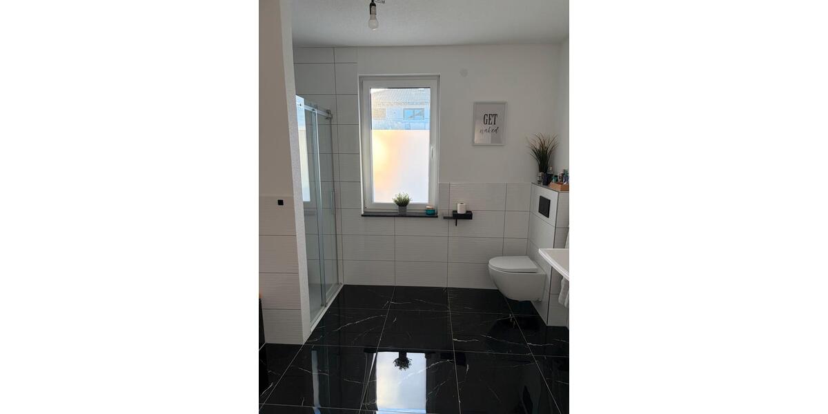 Erdgeschoßwohnung Fritzlar - 4 Zimmer, 128 m&sup2;, 1.180&euro; | Angebot:24690232