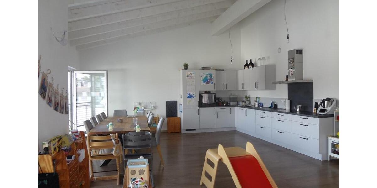 Dachgeschoßwohnung Mittelbiberach - 4 Zimmer, 121 m&sup2;, 1.580&euro; | Angebot:24301514