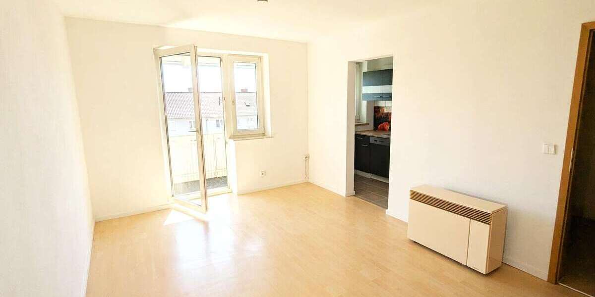 Etagenwohnung Landshut Bayerwaldsiedlung - 2 Zimmer, 45 m&sup2;, 795&euro; | Angebot:26788664