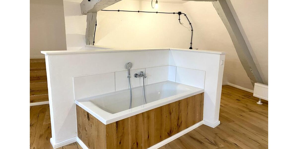 Dachgeschoßwohnung Hann. Münden - 2 Zimmer, 164 m&sup2;, 1.970&euro; | Angebot:22590885