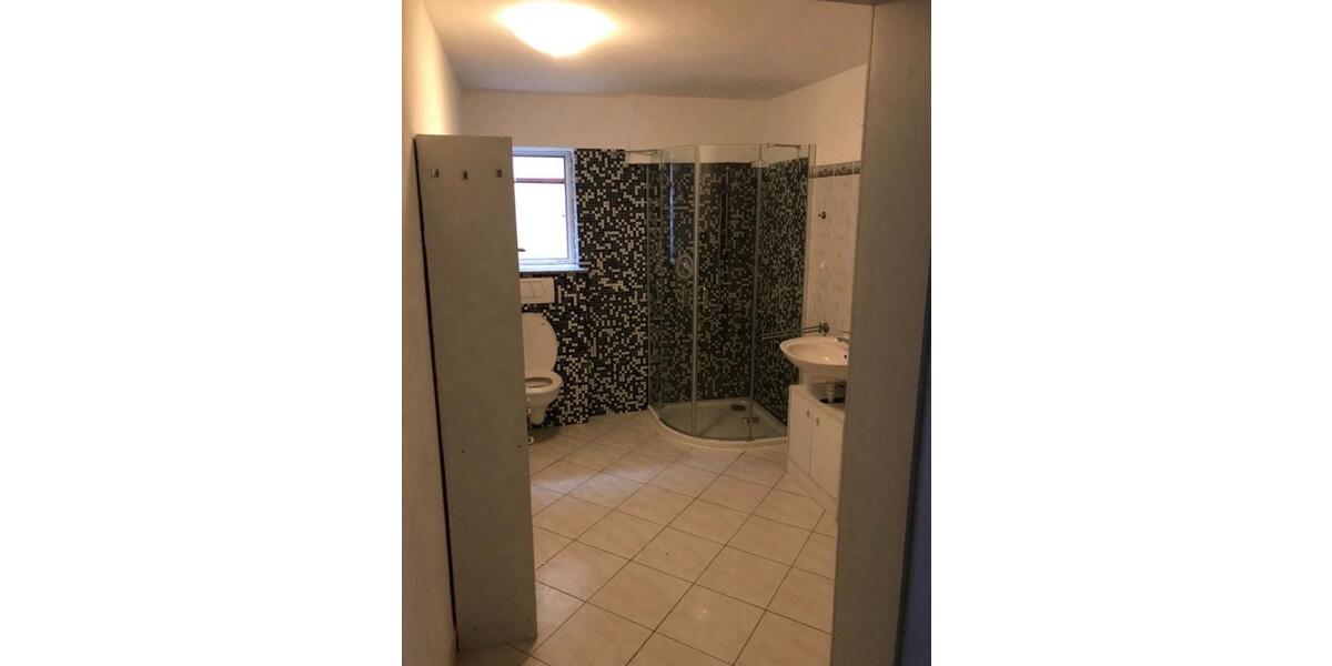 Etagenwohnung Viernheim - 2 Zimmer, 700 m&sup2;, 700&euro; | Angebot:26656481