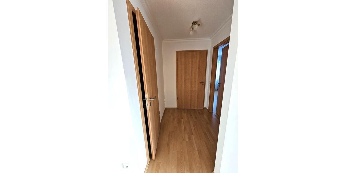 Etagenwohnung Igersheim - 3 Zimmer, 80 m&sup2;, 760&euro; | Angebot:26031780