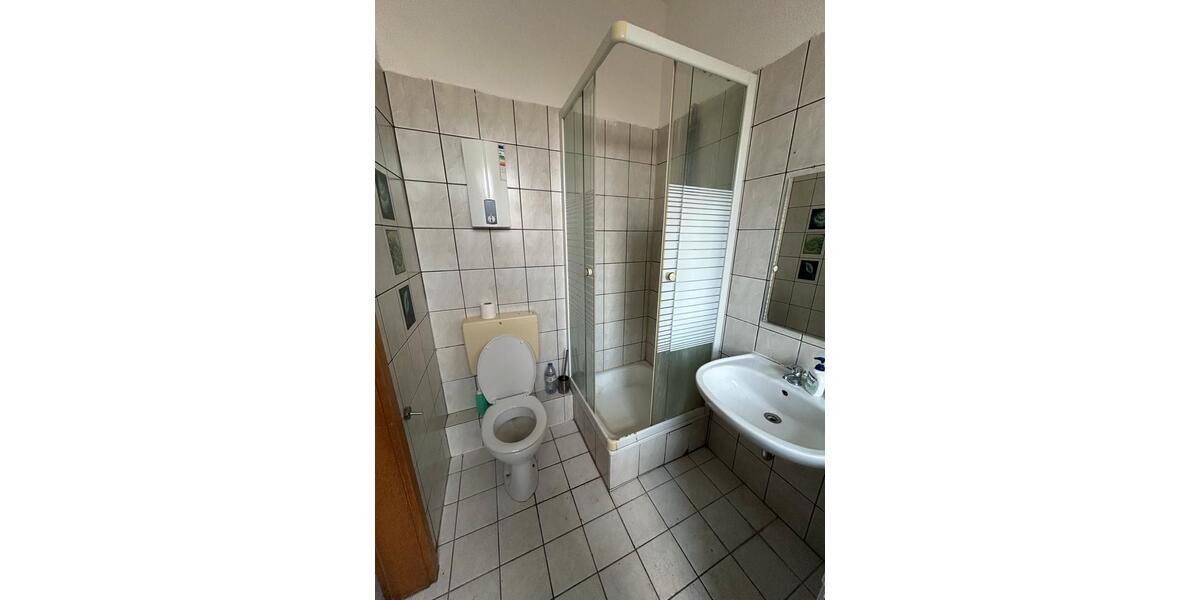 Wohnen auf Zeit Lünen - 5 Zimmer, 80 m&sup2;, 400&euro; | Angebot:26595965
