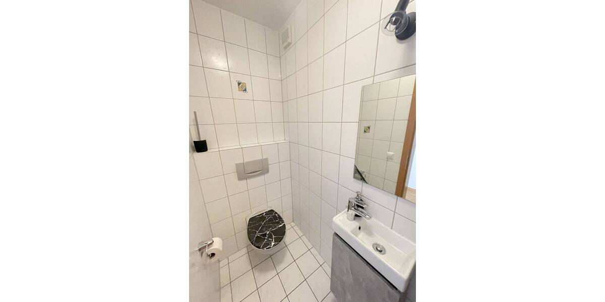 Reihenendhaus Kaiserslautern Innenstadt - 5 Zimmer, 144 m&sup2;, 1.600&euro; | Angebot:25741283