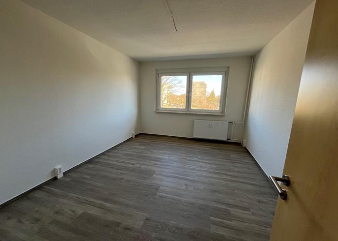 Platz für Sie: Großzügige 2-Raum-Wohnung mit Balkon