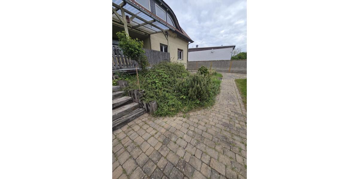 Etagenwohnung Jerichow - 6 Zimmer, 198 m&sup2;, 1.300&euro; | Angebot:26561573