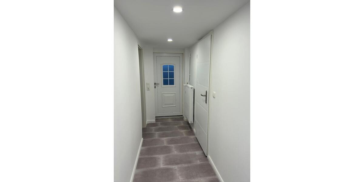 Etagenwohnung Bad Segeberg - 3 Zimmer, 100 m&sup2;, 1.500&euro; | Angebot:26649682