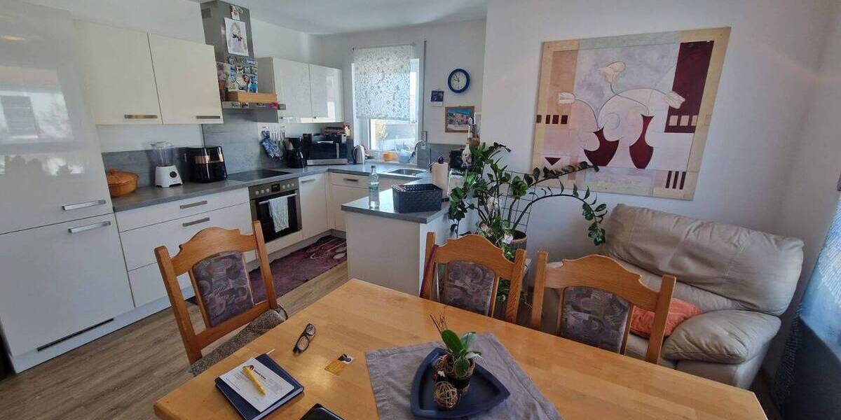 Etagenwohnung Mühlhausen - 3 Zimmer, 92 m&sup2;, 900&euro; | Angebot:26674215