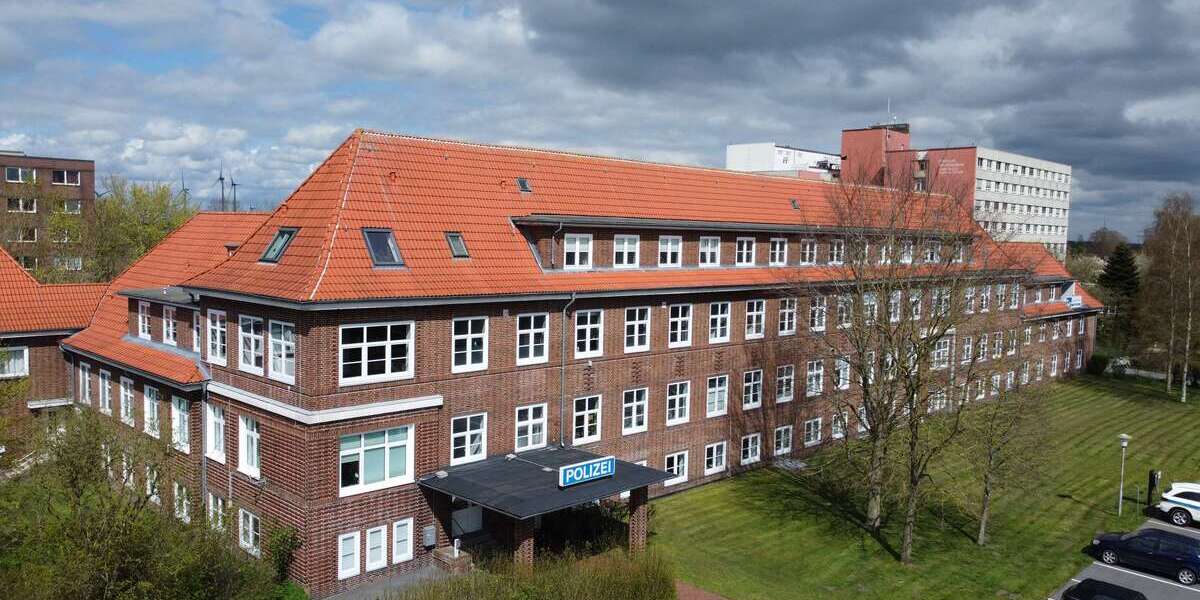 Etagenwohnung Niebüll - 4 Zimmer, 92 m&sup2;, 695&euro; | Angebot:24755946