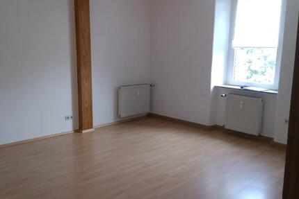 Wohnung Ebersbach - 2 Zimmer, 57 m&sup2;, 377&euro; | Angebot:26125412