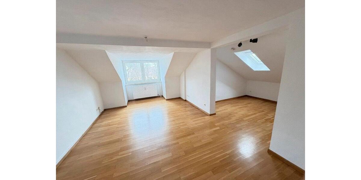 Dachgeschoßwohnung München Ludwigsvorstadt-Isarvorstadt - 2 Zimmer, 50 m&sup2;, 1.450&euro; | Angebot:24729583
