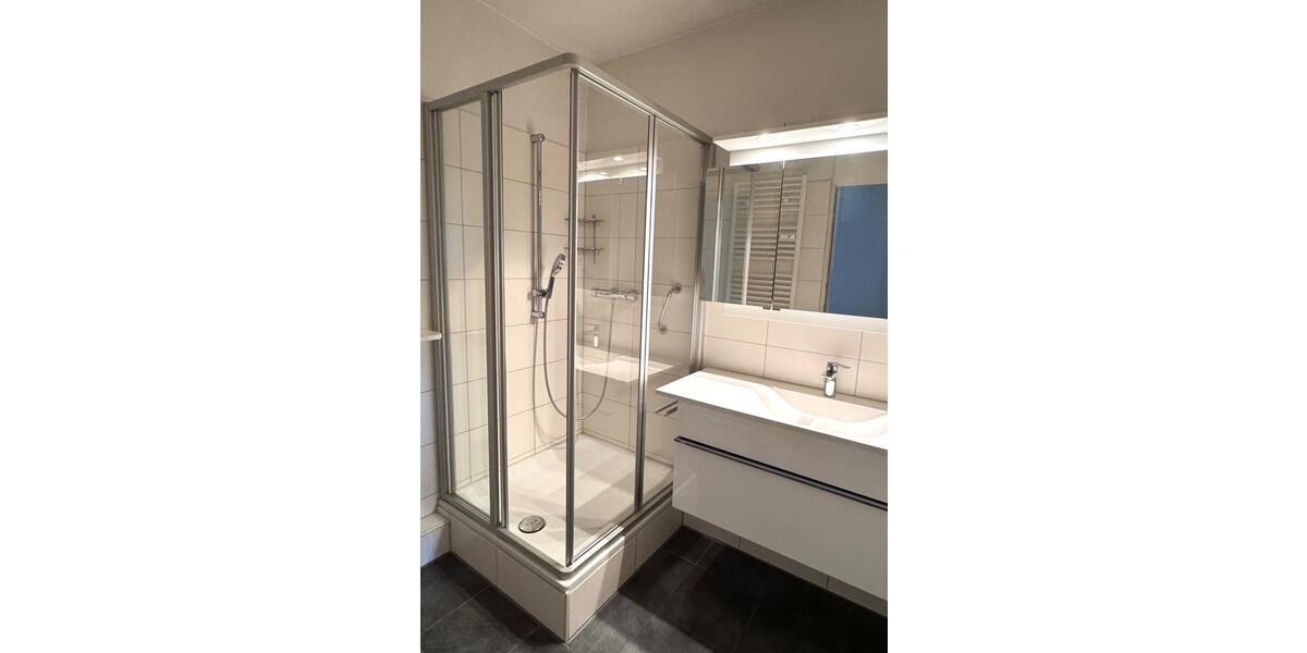 Etagenwohnung Langenselbold - 2 Zimmer, 70 m&sup2;, 800&euro; | Angebot:25931327