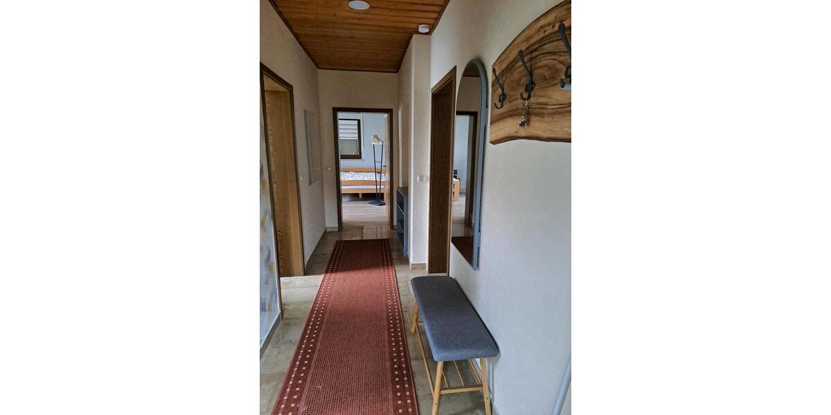 Wohnen auf Zeit Bad Staffelstein - 1 Zimmer, 38 m&sup2;, 111.111&euro; | Angebot:26003473