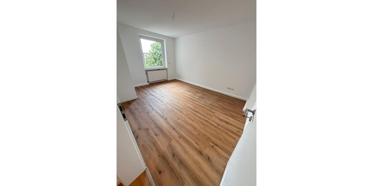 Etagenwohnung Hagen - 4.5 Zimmer, 107 m&sup2;, 950&euro; | Angebot:26613517