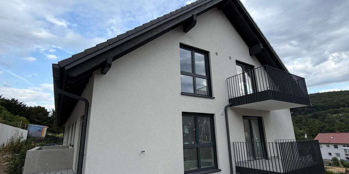 Etagenwohnung Elsenfeld - 4 Zimmer, 127 m&sup2;, 1.715&euro; | Angebot:26459203