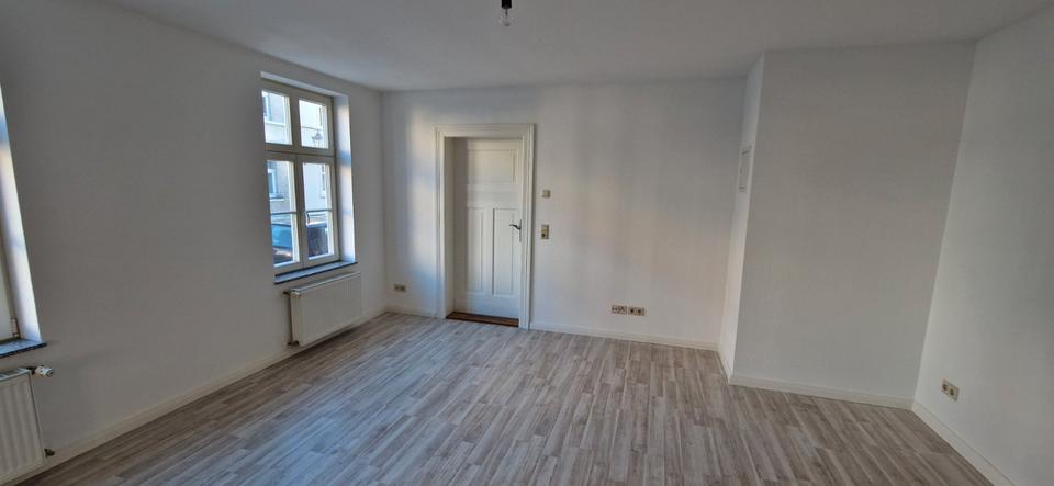 Erdgeschoßwohnung Neuruppin - 1 Zimmer, 35 m&sup2;, 420&euro; | Angebot:26004853