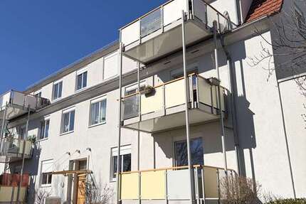 Wohnung Pforzheim Dillweißenstein - 3 Zimmer, 76 m&sup2;, 750&euro; | Angebot:25254695