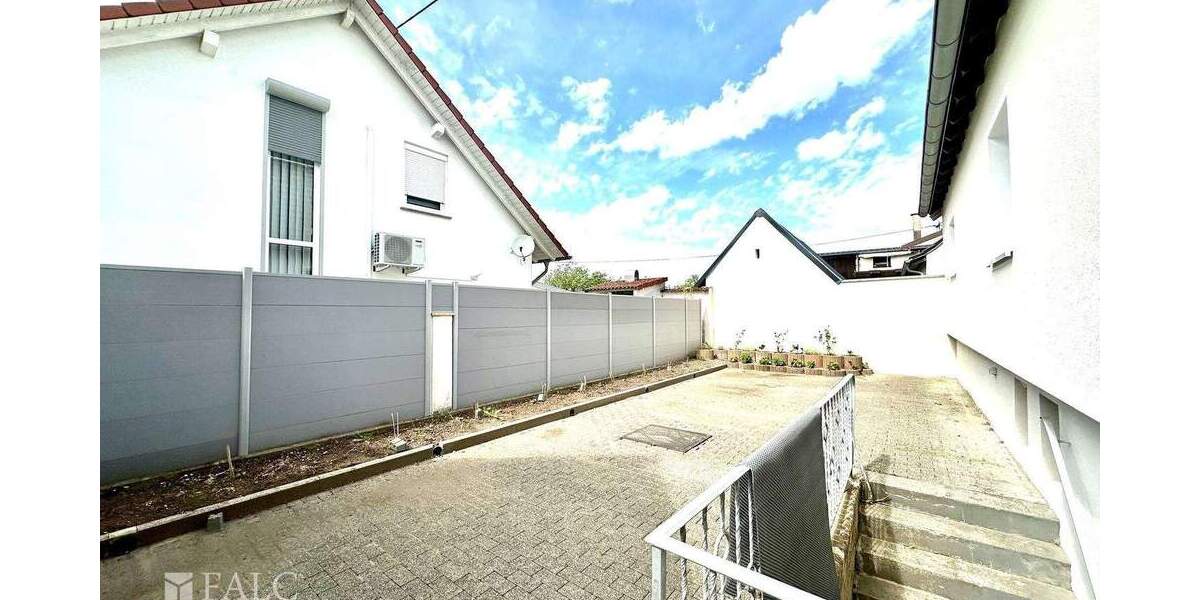 Einfamilienhaus Wadgassen - 5 Zimmer, 110 m&sup2;, 1.190&euro; | Angebot:24723505