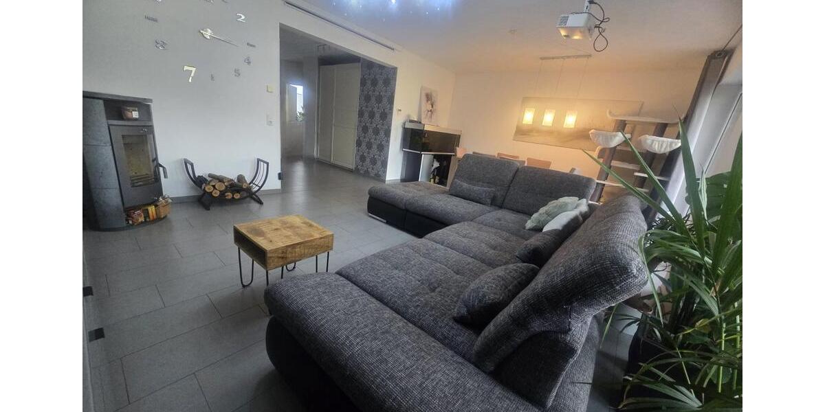 Wohnen auf Zeit Delmenhorst Deichhorst - 4 Zimmer, 115 m&sup2;, 2.000&euro; | Angebot:26119351