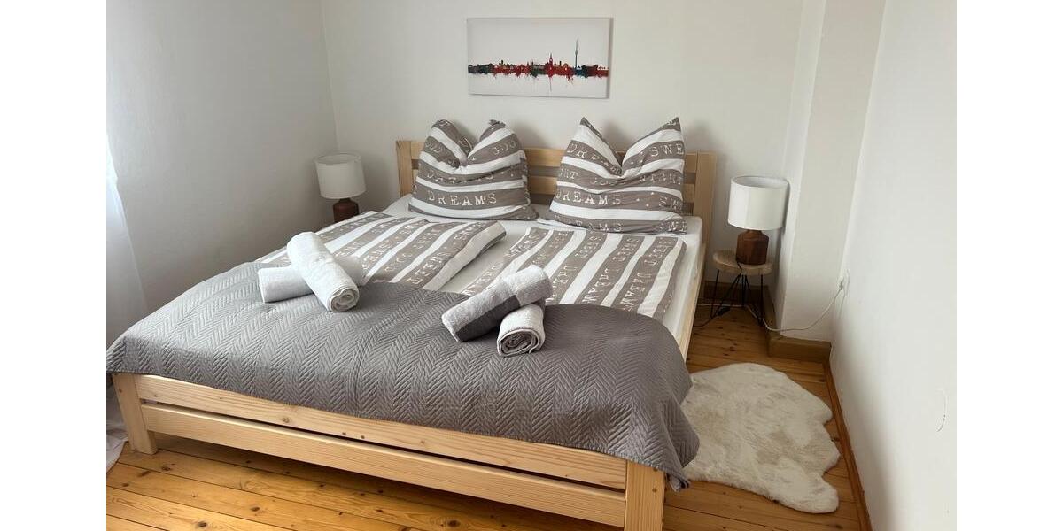 Dachgeschoßwohnung Tegernheim - 2 Zimmer, 50 m&sup2;, 995&euro; | Angebot:26251062