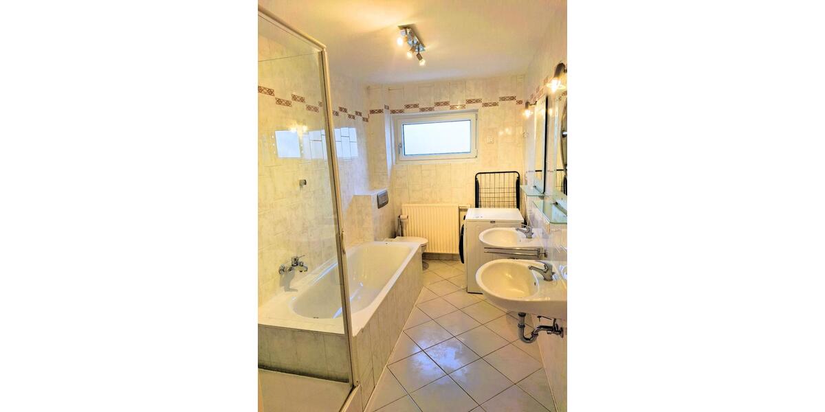 Wohnen auf Zeit Marburg Cappel - 4 Zimmer, 20 m&sup2;, 480&euro; | Angebot:26426728