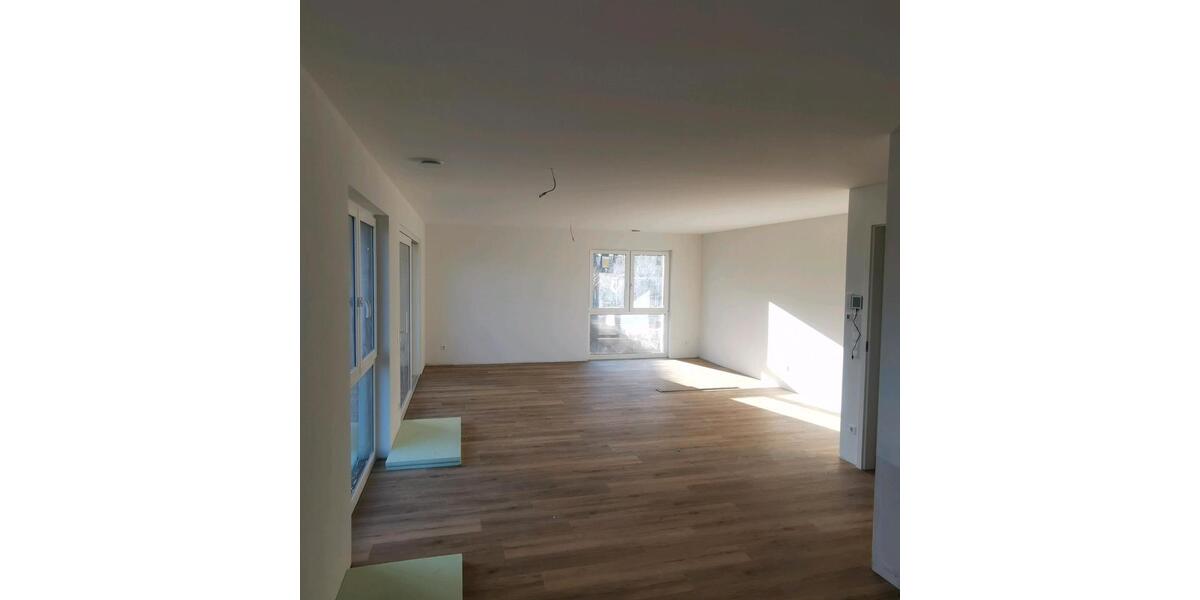 Etagenwohnung Neubulach - 4 Zimmer, 131 m&sup2;, 1.450&euro; | Angebot:24610929