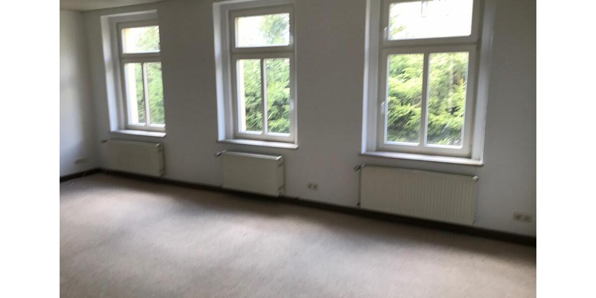 Werdau-West, Villa mit Stil, wenn es etwas ganz Besonderes sein soll, Doppelgarage 4 zimmer