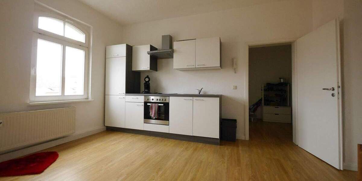Etagenwohnung Weimar Altstadt - 2 Zimmer, 63 m&sup2;, 555&euro; | Angebot:26091986