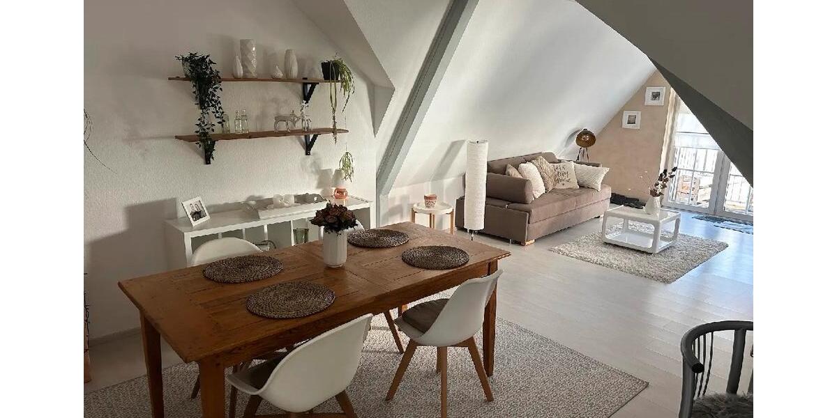 Dachgeschoßwohnung Hochheim am Main - 2 Zimmer, 72 m&sup2;, 870&euro; | Angebot:26232513