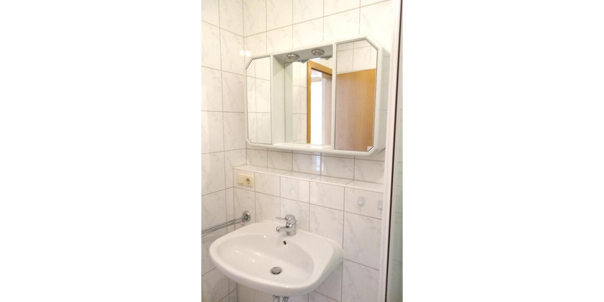 Dachgeschoßwohnung Stadtsteinach - 1 Zimmer, 39 m&sup2;, 350&euro; | Angebot:26633302