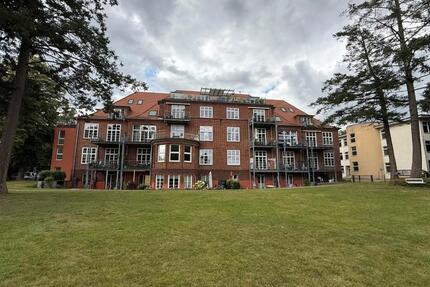 Wohnung Schwerin Friedrichsthal - 2 Zimmer, 82 m&sup2;, 819&euro; | Angebot:24492773