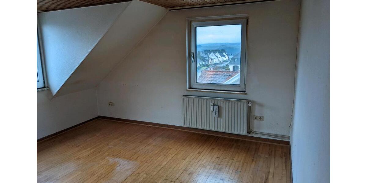 Dachgeschoßwohnung Speicher - 4 Zimmer, 73 m&sup2;, 730&euro; | Angebot:25899492