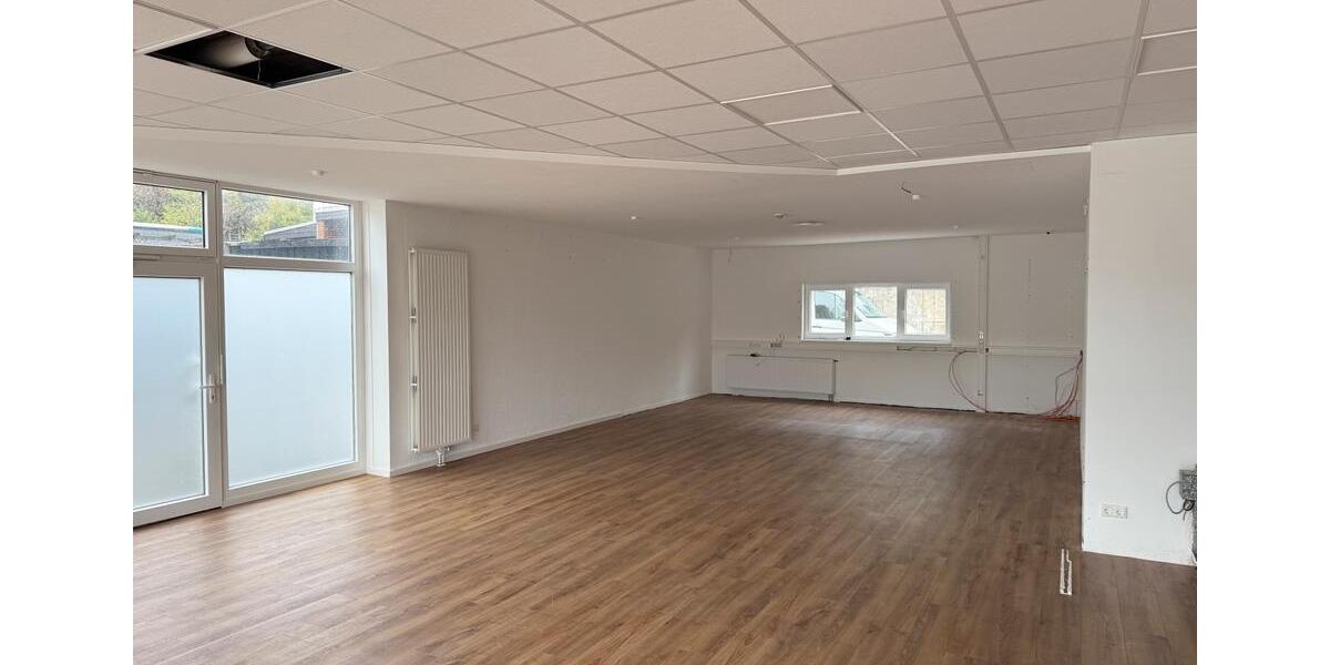 Gewerbeobjekt Winterberg - 2.400&euro; | Angebot:24524462