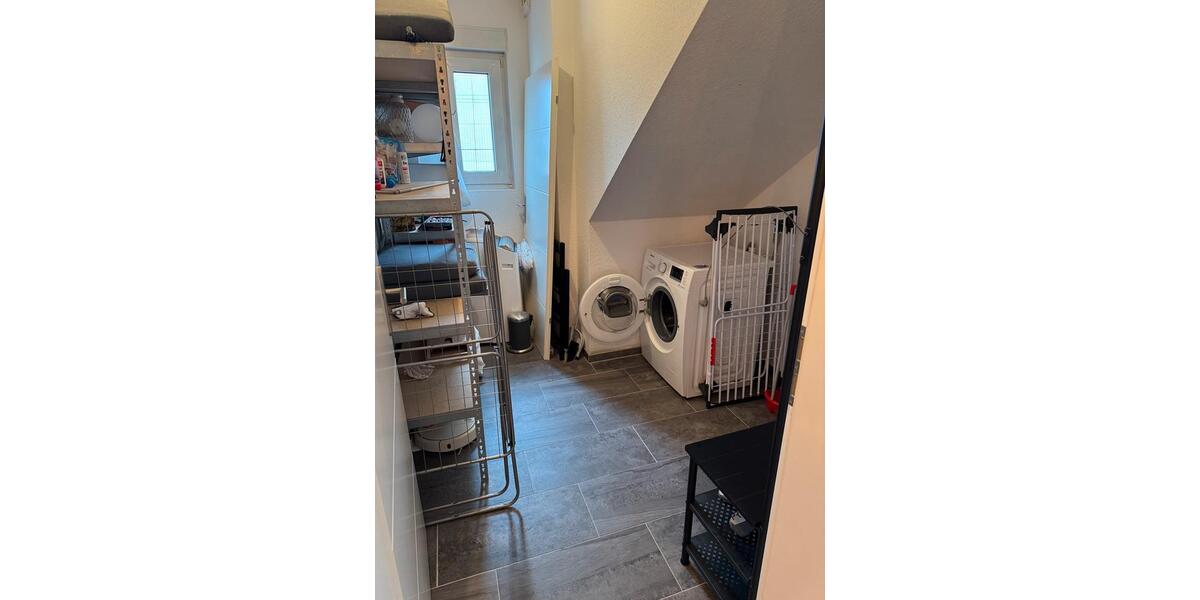 Etagenwohnung Ettlingen - 5 Zimmer, 120 m&sup2;, 1.450&euro; | Angebot:24489516