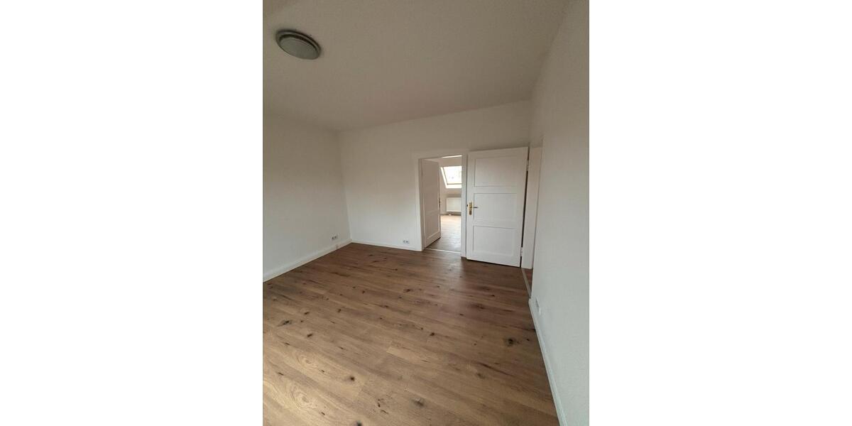 Etagenwohnung Neunkirchen Heinitz - 2 Zimmer, 58 m&sup2;, 760&euro; | Angebot:24842827