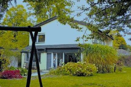 Haus zum Mieten in Gräfelfing 4.000 € 220 m² 7 zimmer