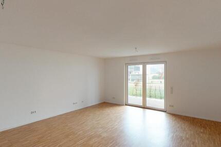 Wohnung Lahr (Schwarzwald) - 2 Zimmer, 90 m&sup2;, 1.025&euro; | Angebot:26261775