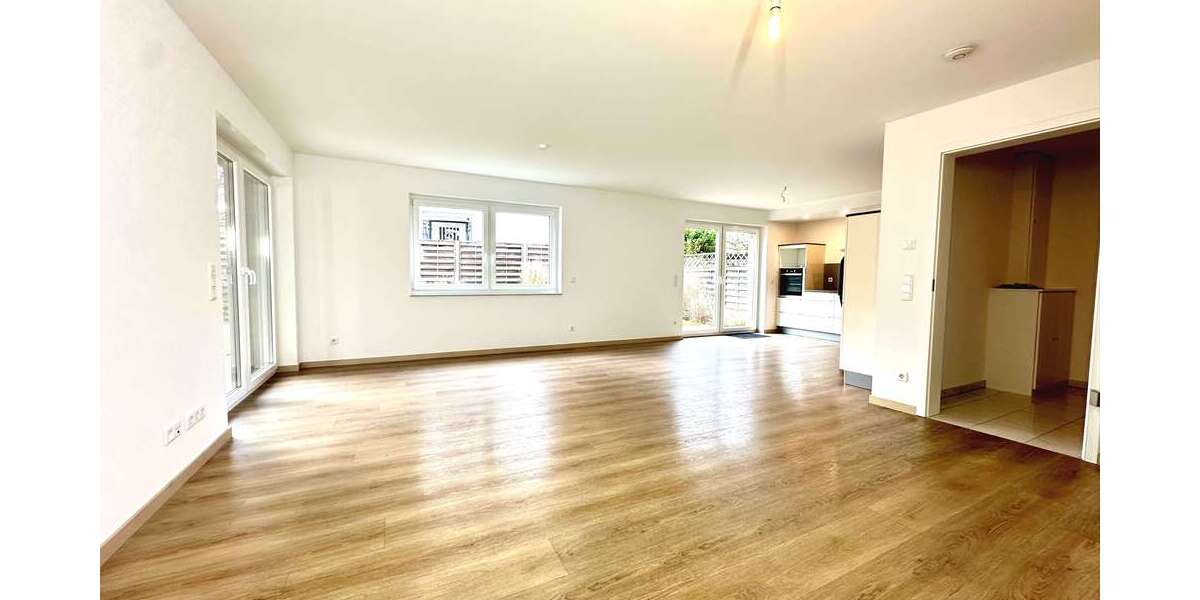 Etagenwohnung Kleve - 4 Zimmer, 100 m&sup2;, 1.185&euro; | Angebot:26997091