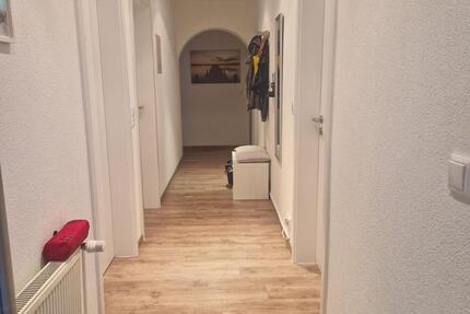 Wohnung Flörsbachtal - 4 Zimmer, 900&euro; | Angebot:23627103