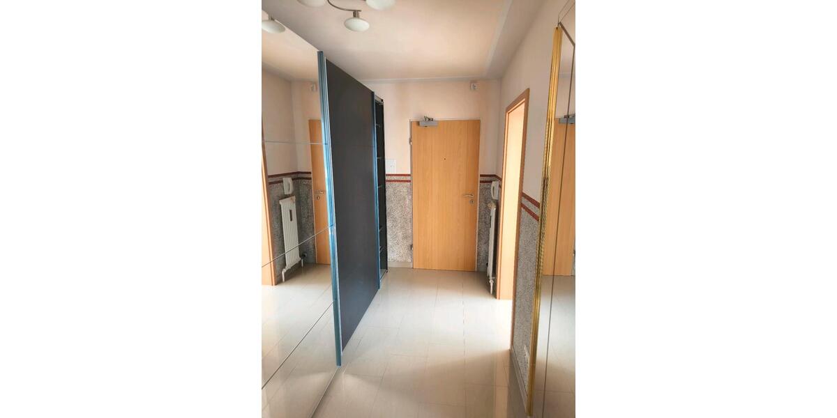 Erdgeschoßwohnung Rödental - 2 Zimmer, 55 m&sup2;, 700&euro; | Angebot:26019940