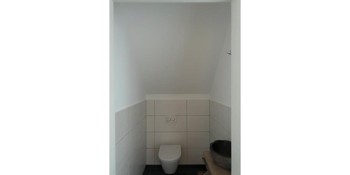 Dachgeschoßwohnung Bad Zwischenahn - 5 Zimmer, 125 m&sup2;, 1.500&euro; | Angebot:24565461