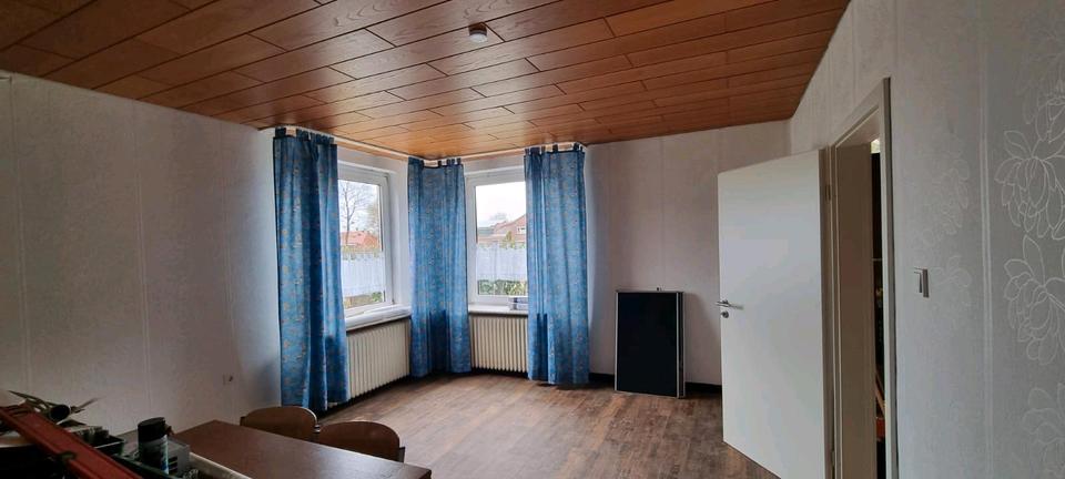 Etagenwohnung Südbrookmerland - 2 Zimmer, 130 m&sup2;, 1.000&euro; | Angebot:25792005