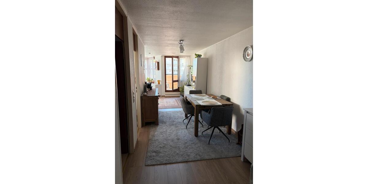 Etagenwohnung Kornwestheim - 2.5 Zimmer, 55 m&sup2;, 700&euro; | Angebot:26288251